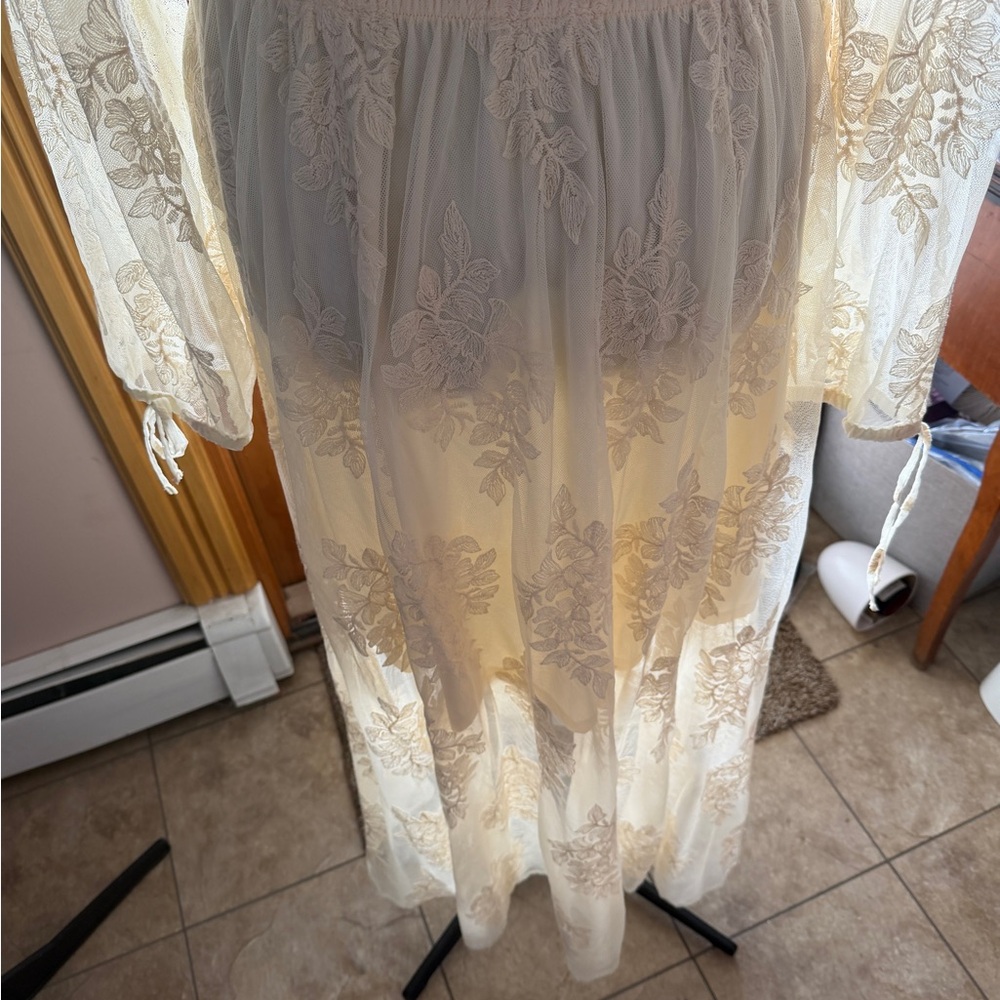 Torrid Festi Embroidered Lace Maxi Dress - Picture 7 of 11